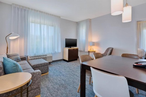 TownePlace Suites by Marriott Nashville Airport - image 14