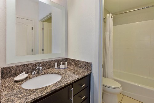 TownePlace Suites by Marriott Nashville Airport - image 15