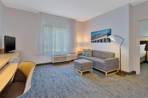 TownePlace Suites by Marriott Nashville Airport - image 18