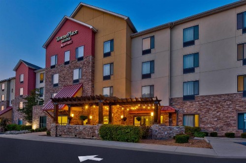 TownePlace Suites by Marriott Nashville Airport - image 5