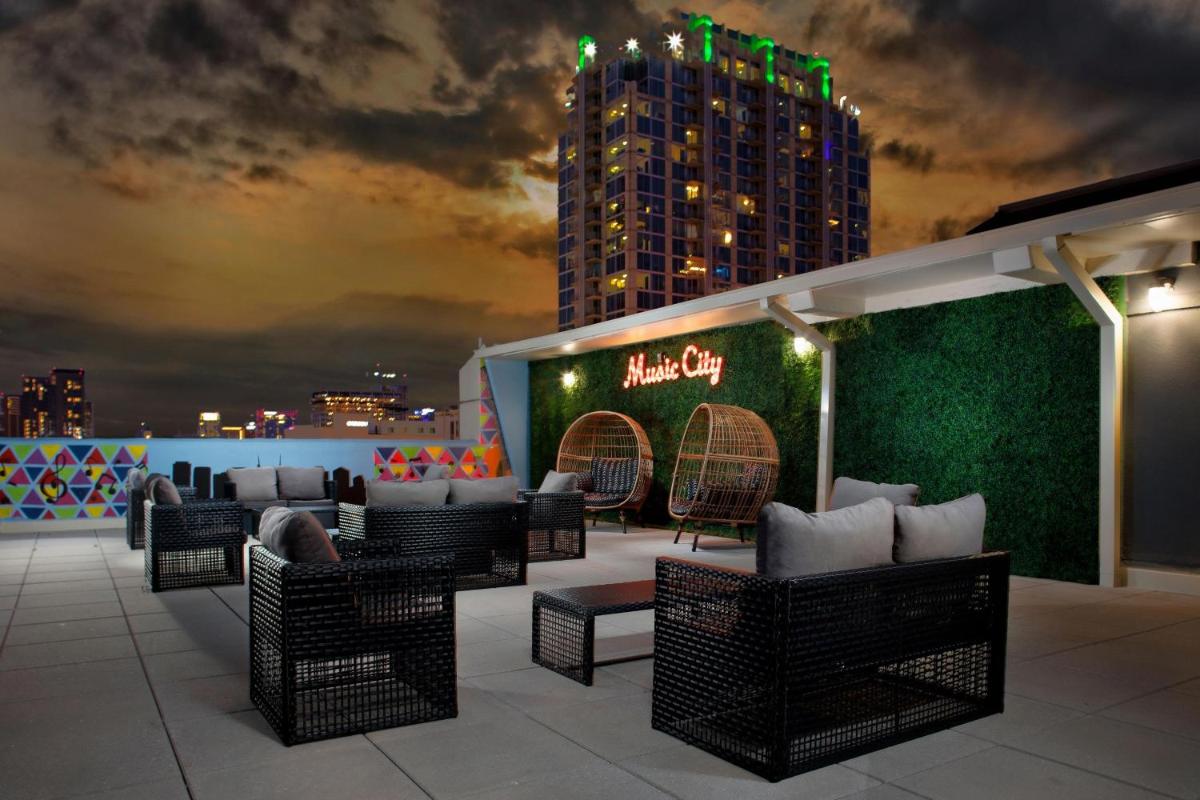 Aloft Nashville West End - main image