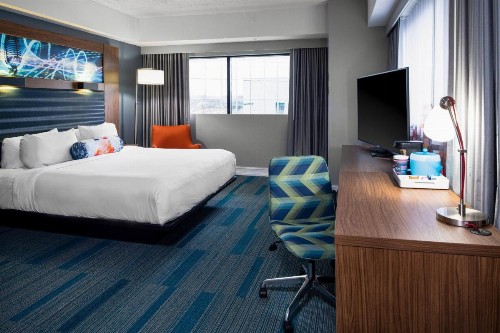 Aloft Nashville West End - image 2