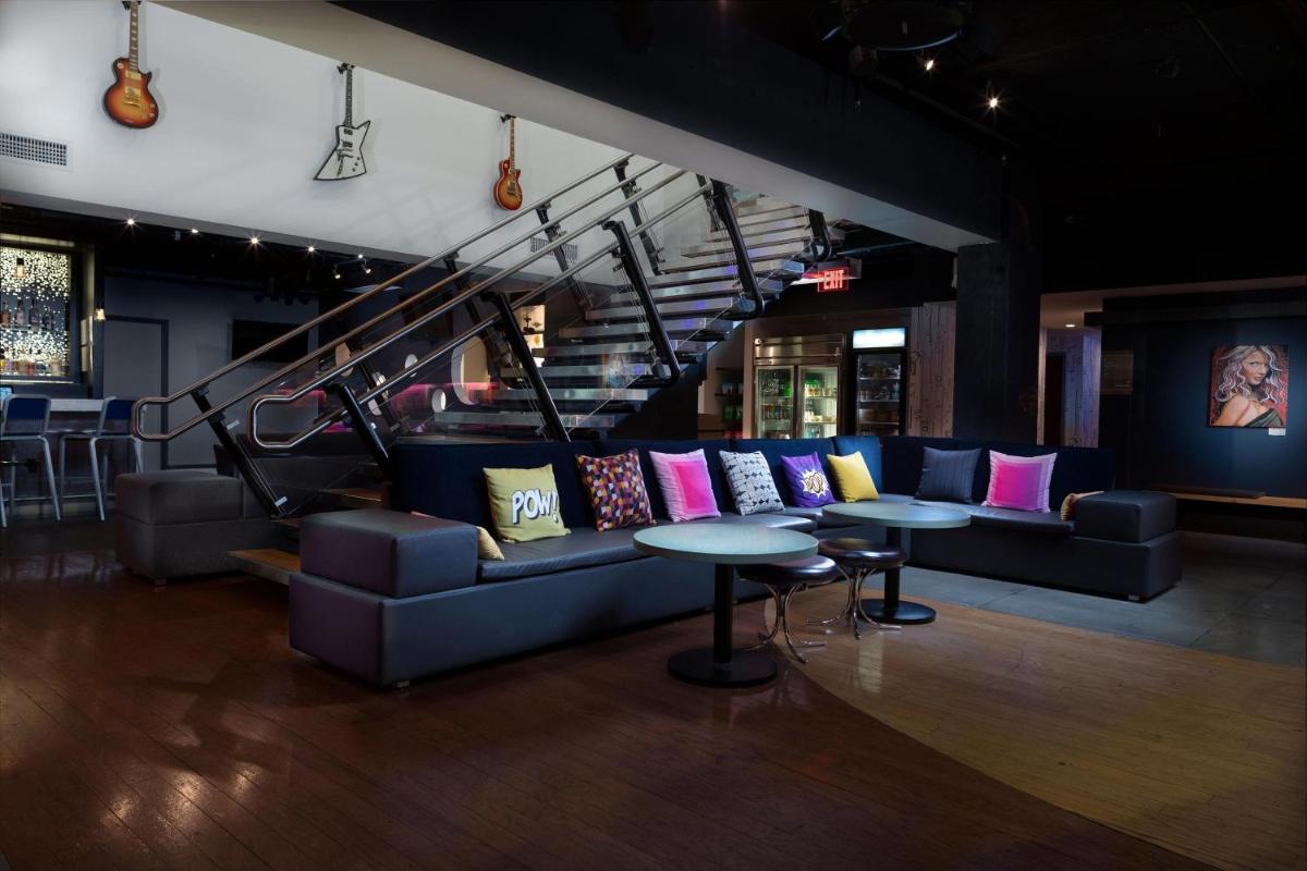 Aloft Nashville West End - image 4