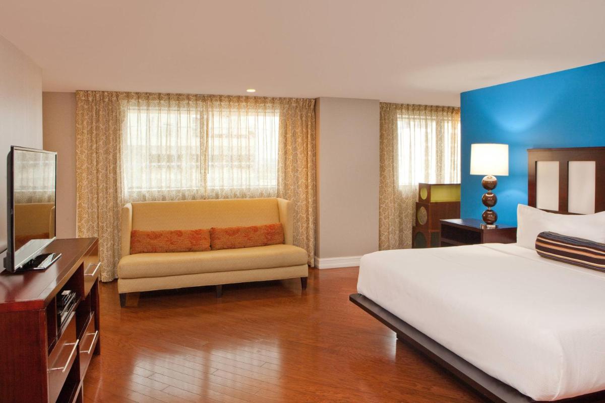 Aloft Nashville West End - image 7