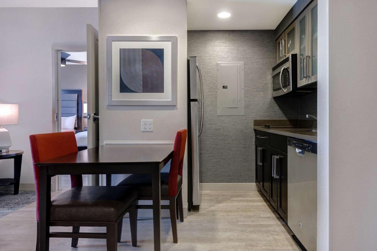 Homewood Suites Nashville Vanderbilt - image 4