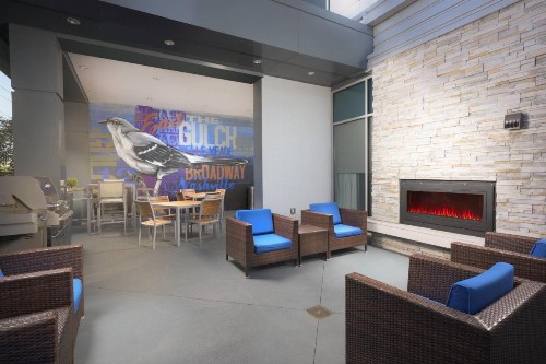 Fairfield Inn and Suites by Marriott Nashville Downtown/The Gulch - image 3