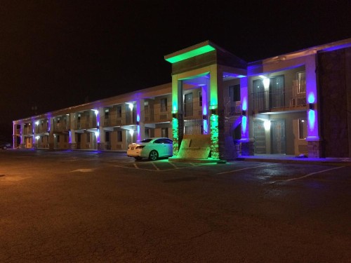 Lotus Inn and Suites Nashville