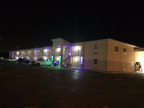Lotus Inn and Suites Nashville - image 3