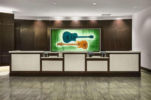 Hilton Garden Inn Nashville Downtown/Convention Center - image 10