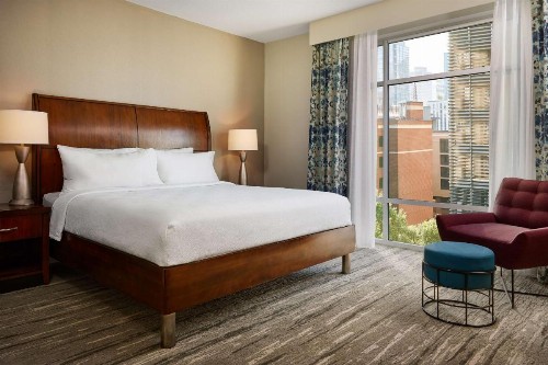 Hilton Garden Inn Nashville Downtown/Convention Center - image 11