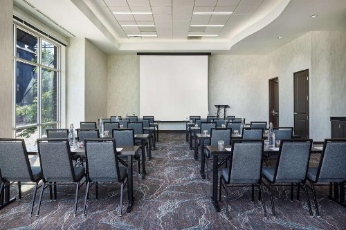 Hilton Garden Inn Nashville Downtown/Convention Center - image 27