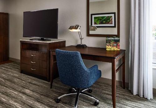 Hilton Garden Inn Nashville Downtown/Convention Center - image 35