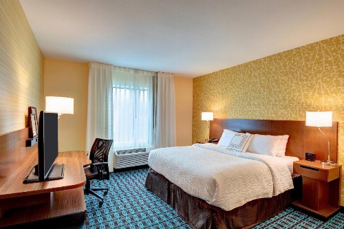 Fairfield Inn & Suites by Marriott Nashville MetroCenter - image 12