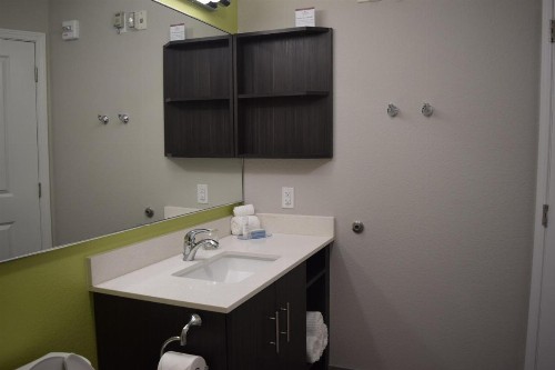 Candlewood Suites Nashville - Metro Center - image 21