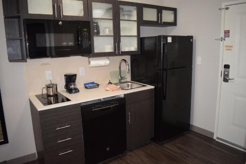 Candlewood Suites Nashville - Metro Center - image 22