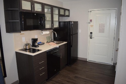Candlewood Suites Nashville - Metro Center - image 33
