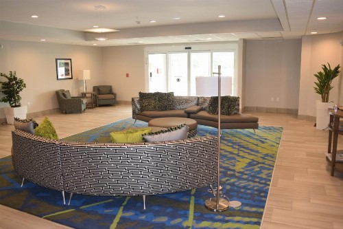 Candlewood Suites Nashville - Metro Center - image 9