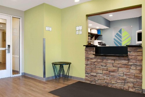 WoodSpring Suites Nashville Airport - image 6