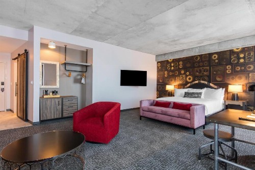 Cambria Hotel Nashville Downtown - image 19