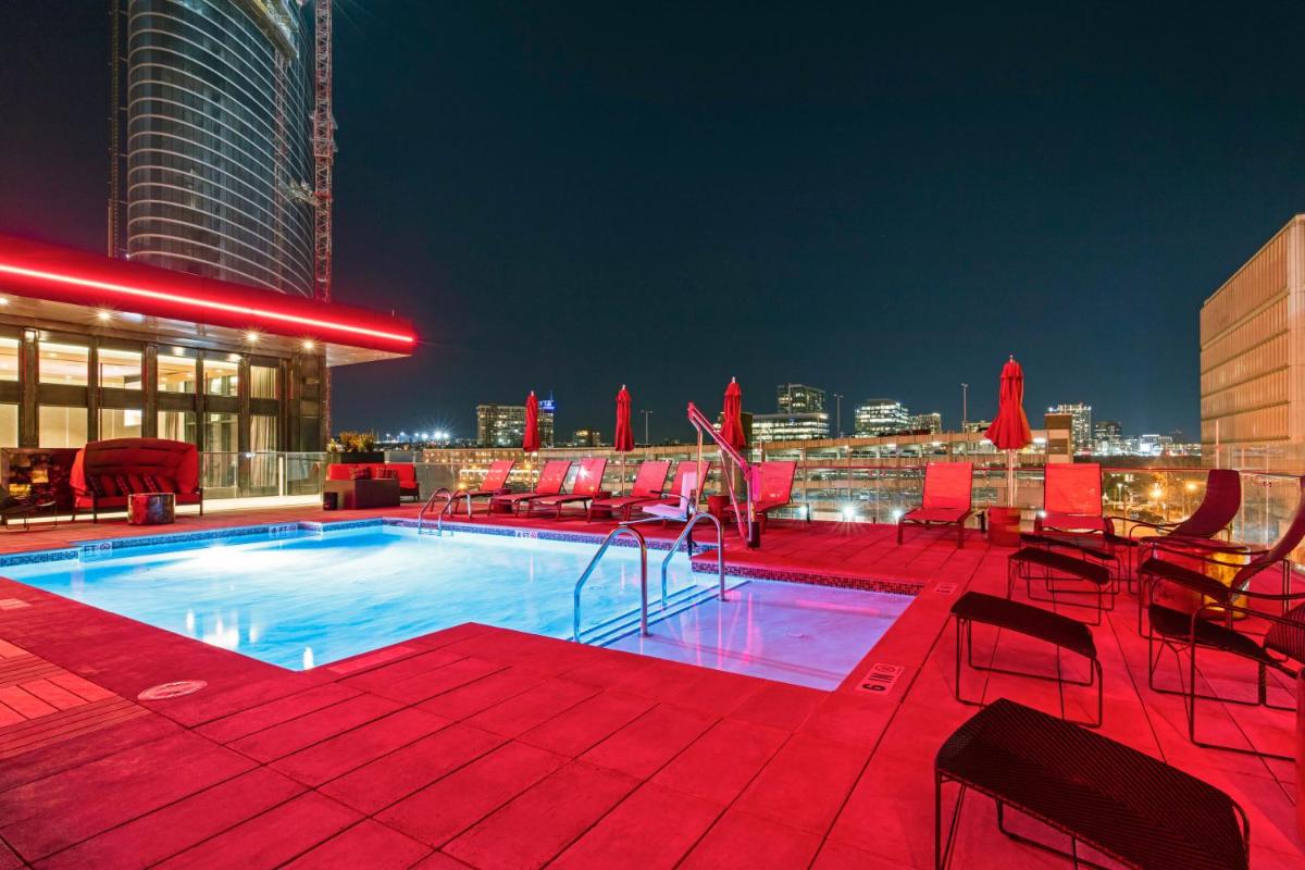 Cambria Hotel Nashville Downtown - image 6