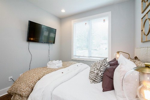 Southside Place Home - image 4
