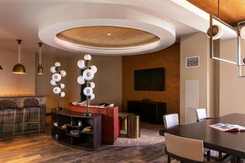 Bobby Hotel - image 31