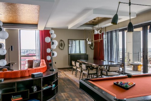 Bobby Hotel - image 34