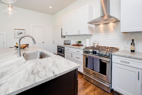 9th Ave S Home - image 9