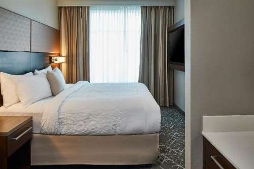 Residence Inn by Marriott Nashville Downtown/Convention Center - image 8