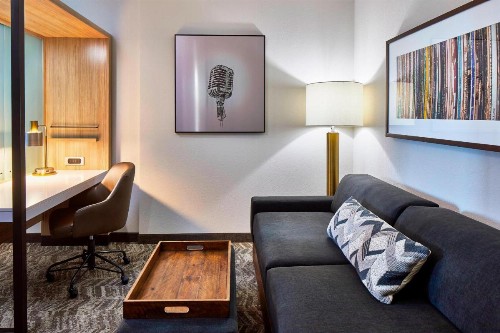 SpringHill Suites by Marriott Nashville Downtown/Convention Center - image 13