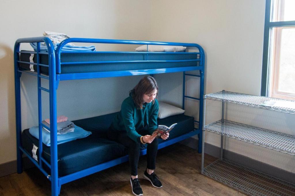 Nashville Downtown Hostel - image 2
