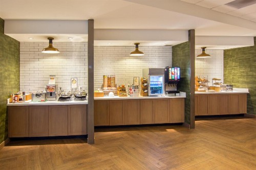Fairfield Inn & Suites by Marriott Nashville Airport - image 23