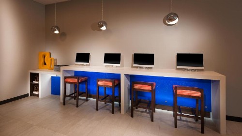 GLō Best Western Nashville Airport West - image 5