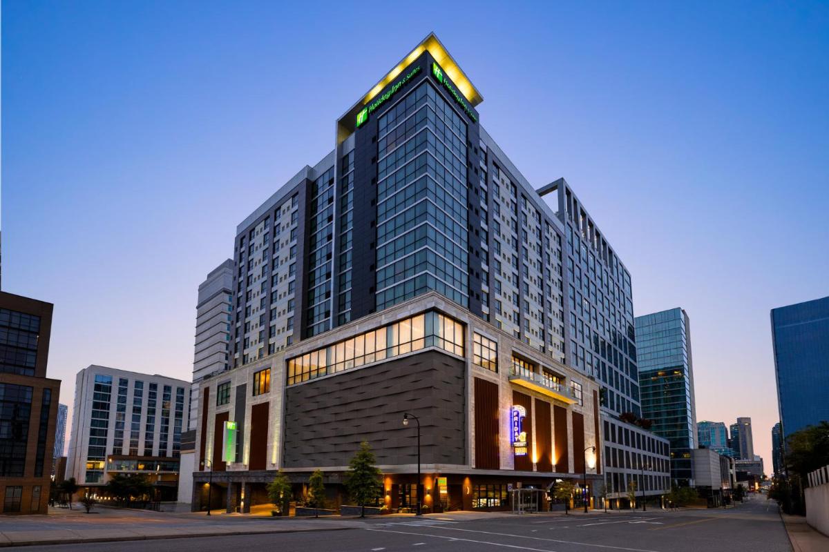 Holiday Inn & Suites - Nashville Downtown - Conv Ctr an IHG Hotel - main image