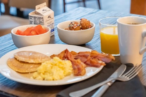 Holiday Inn & Suites - Nashville Downtown - Conv Ctr an IHG Hotel - image 22