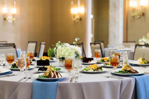 Holiday Inn & Suites - Nashville Downtown - Conv Ctr an IHG Hotel - image 31