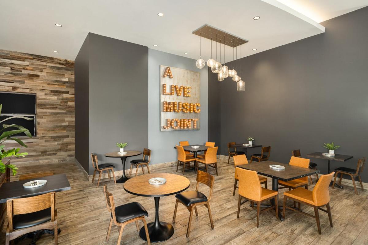 Holiday Inn & Suites - Nashville Downtown - Conv Ctr an IHG Hotel - image 4