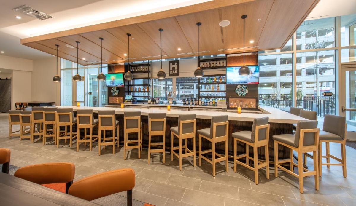 Hyatt House Nashville at Vanderbilt - image 3