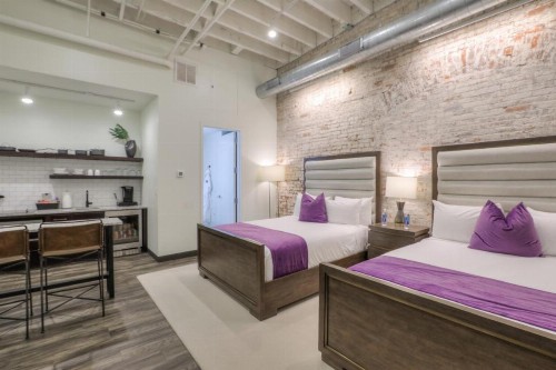Studio 154 Luxury Hotel - image 26
