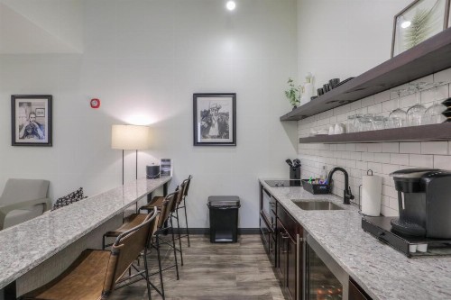 Studio 154 Luxury Hotel - image 35