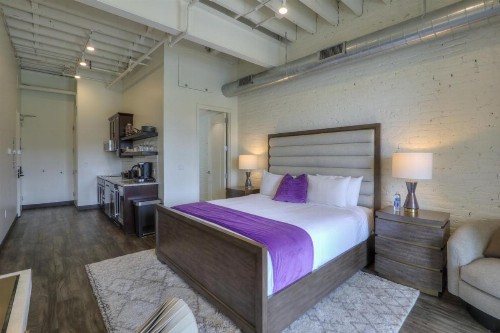 Studio 154 Luxury Hotel - image 47