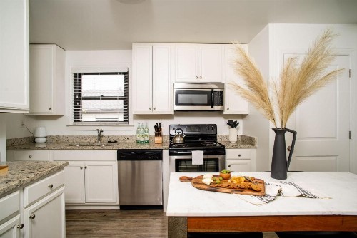 Abode Nashville - Marathon Village Near Downtown - image 29