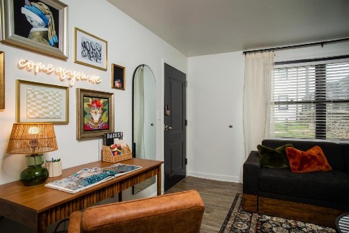Abode Nashville - Marathon Village Near Downtown - image 48