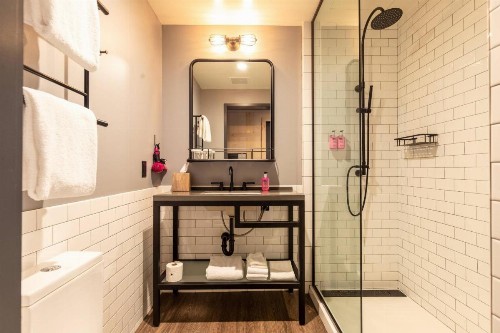 Moxy Nashville Downtown - image 3