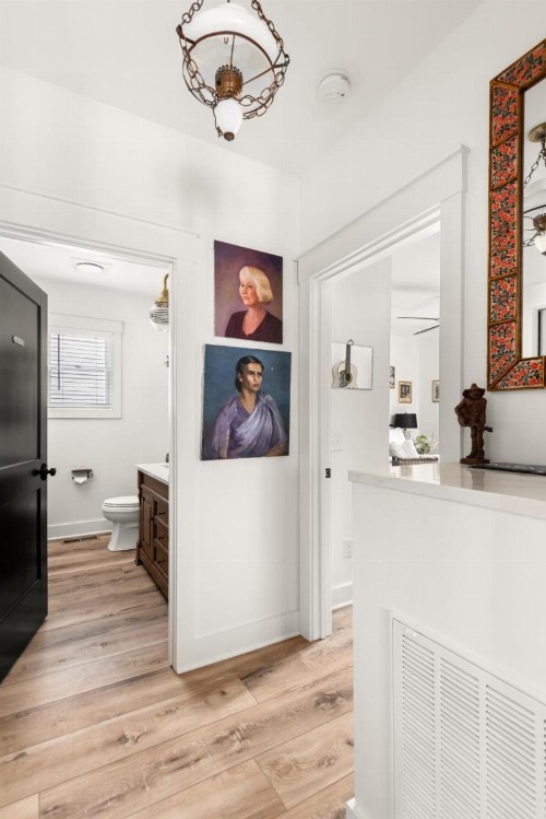 Southbound Stays - Country Cottage - image 15