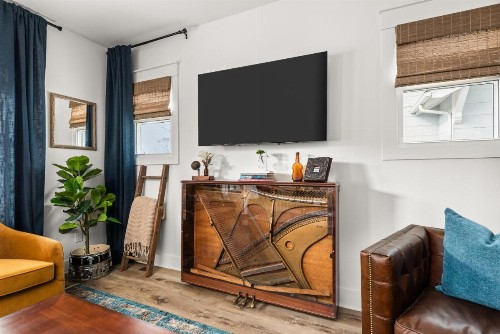 Southbound Stays - Country Cottage - image 18