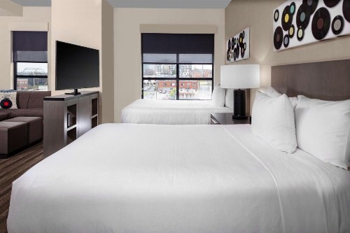Hyatt House Nashville Downtown SoBro - image 22