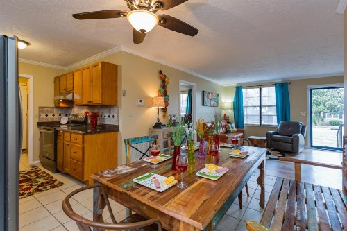 Charming Nashville Home Near Restaurants and Bars!