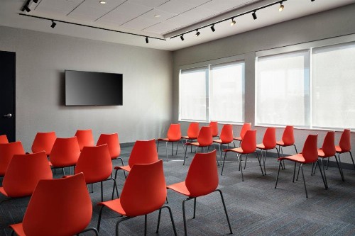 Aloft Knoxville West - image 4