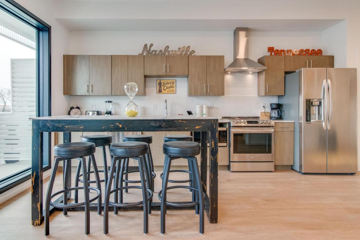 lllume - Chic Gulch View Community - Skyline Views condo - image 4